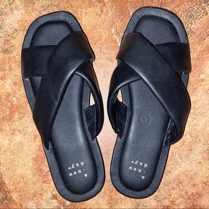 A New Day (Target) sandals/slides - Size 7